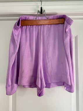 Vince Lavender Elastic-Waist Shorts